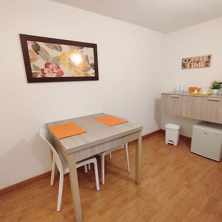 Alcamo Rooms Con Garage Privato 部屋 写真