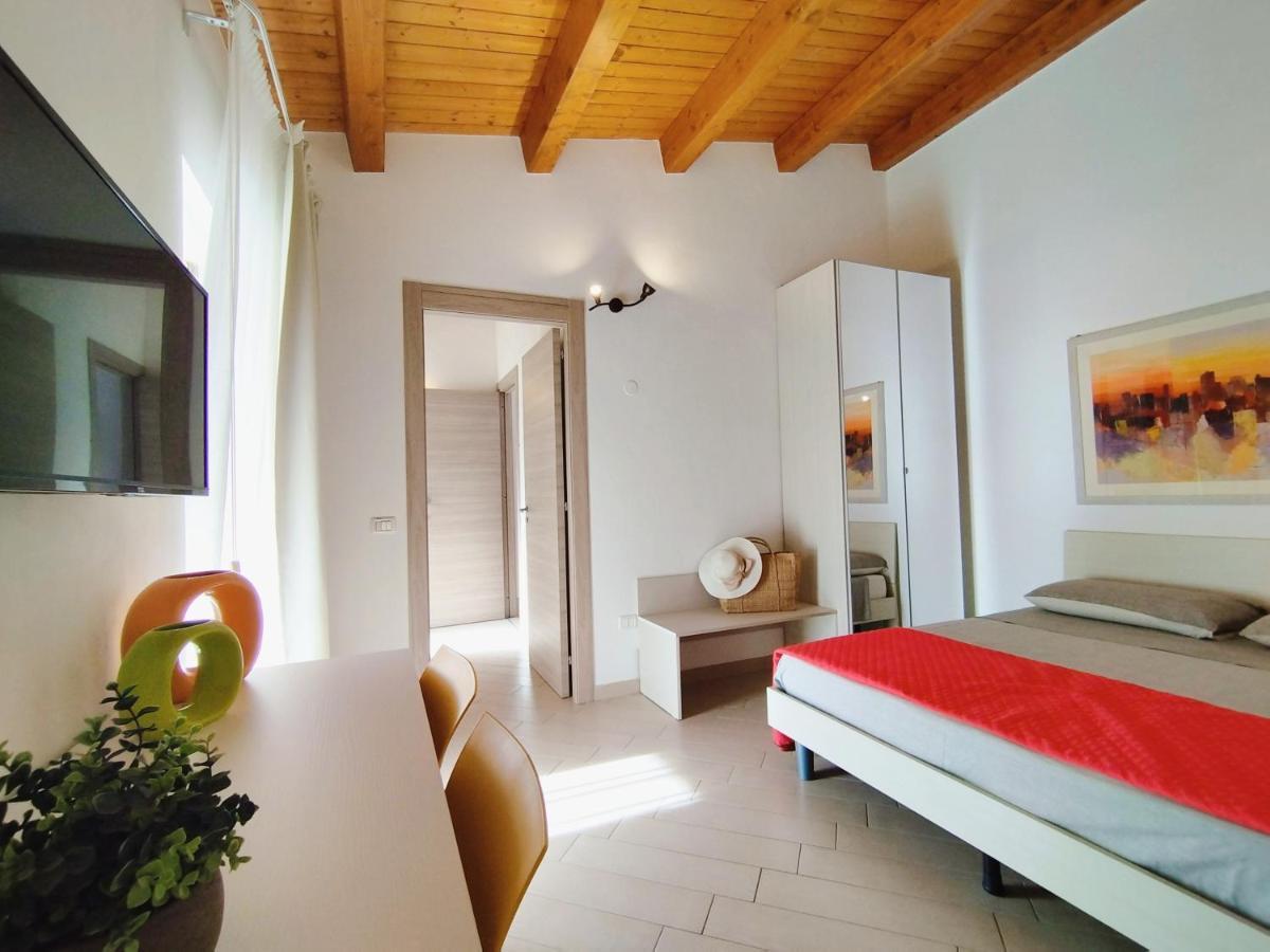 Alcamo Rooms Con Garage Privato エクステリア 写真
