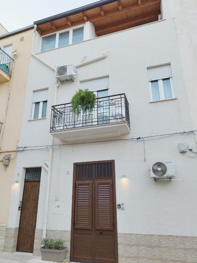 Alcamo Rooms Con Garage Privato エクステリア 写真